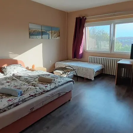 Mitra Vendeghaz Balatonalmádi