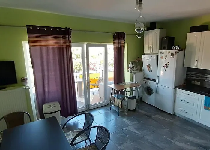 Mitra Vendeghaz Konukevi